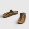 Sandale tip mule cu bară în formă de T și cataramă