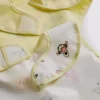 Set de 2 bavete înfășurate cu Winnie the Pooh de la Disney Set de 2 bavete înfășurate cu Winnie the Pooh de la Disney