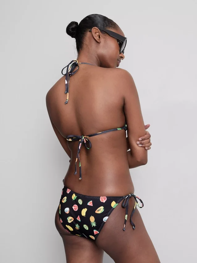 Set de 2 topuri de bikini cu imprimeu triunghiular Set de 2 topuri de bikini cu imprimeu triunghiular