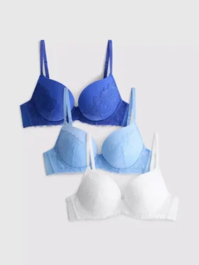 Set de 3 sutiene push-up din dantelă, model A-E