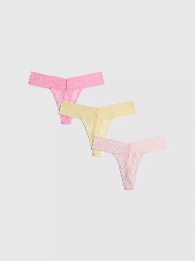 Set de 3 tanga bandeau din dantelă Set de 3 tanga bandeau din dantelă