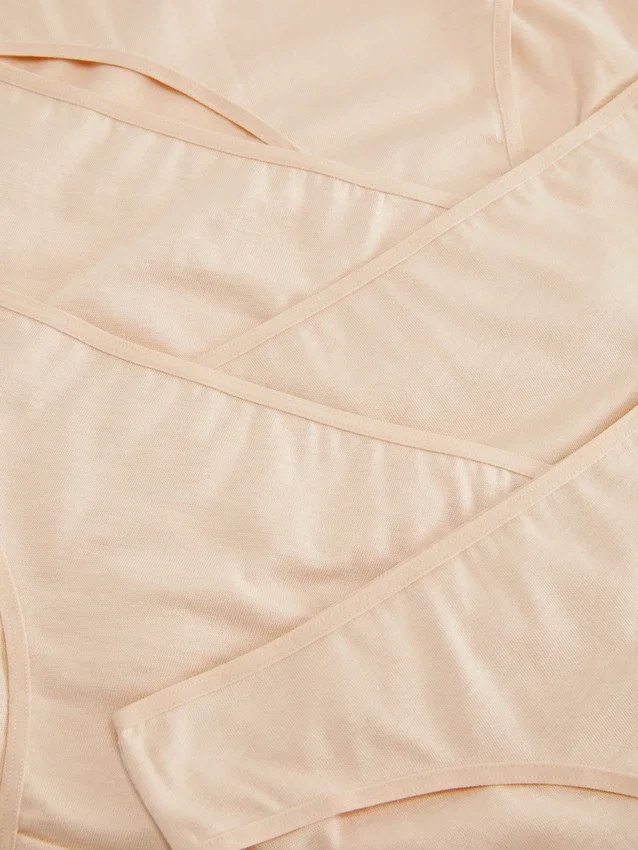 Set de 5 tanga esențiale Set de 5 tanga esențiale