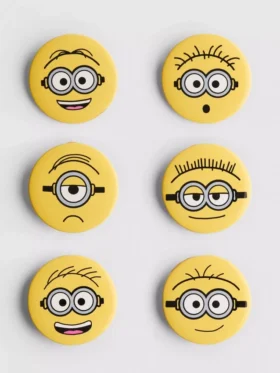 Set de 6 insigne cu Minioni Set de 6 insigne cu Minioni