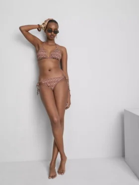 Set de bikini triunghiular cu legături laterale