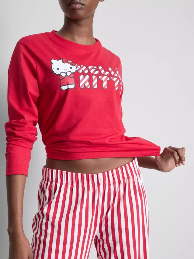 Set de pijamale cu dungi Hello Kitty Set de pijamale cu dungi Hello Kitty