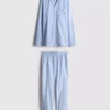 Set de pijamale cu mâneci lungi, în dungi Set de pijamale cu mâneci lungi, în dungi