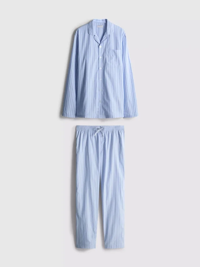 Set de pijamale cu mâneci lungi, în dungi Set de pijamale cu mâneci lungi, în dungi