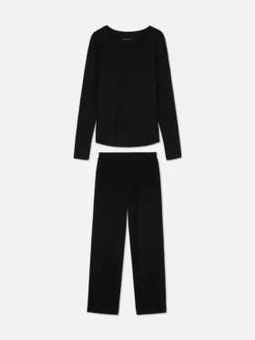 Set de pijamale cu tricou cu mâneci lungi și pantaloni de trening