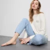 Set de pijamale din bumbac cu guler rotund și imprimeu Set de pijamale din bumbac cu guler rotund și imprimeu