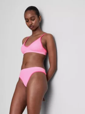 Set sutien triunghiular căptușit fără cusături și tanga