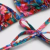 Seturi de bikini triunghiular brazilian Seturi de bikini triunghiular brazilian