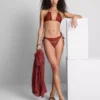 Slip de bikini cu detalii de lanț și legături laterale Slip de bikini cu detalii de lanț și legături laterale