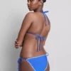 Slip de bikini cu legături laterale și detalii cusute Slip de bikini cu legături laterale și detalii cusute