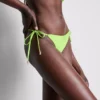 Slip de bikini cu legături laterale și mărgele Slip de bikini cu legături laterale și mărgele