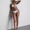 Slip de bikini texturat, de culoare lămâie, cu legături laterale