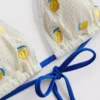 Sutien de bikini triunghiular cu textură și imprimeu cu lămâi Sutien de bikini triunghiular cu textură și imprimeu cu lămâi