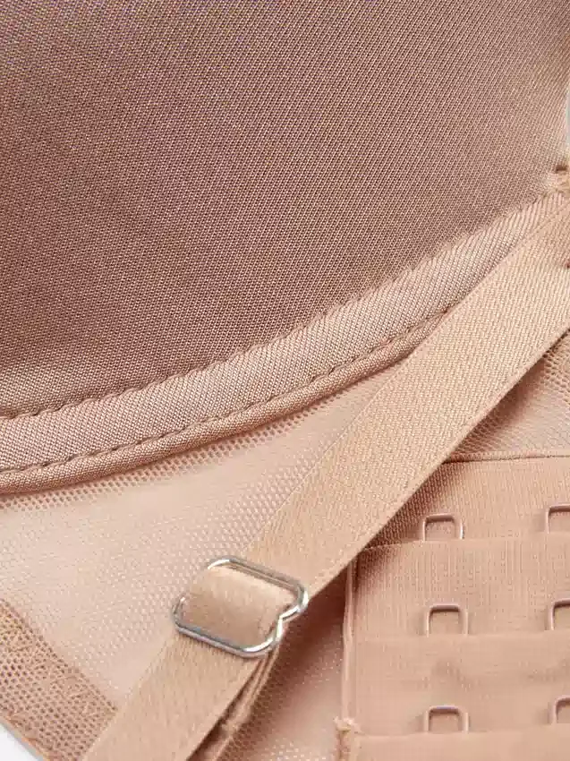Sutien tip T-shirt cu cupe întregi, căptușit, din gama A-d Essential Sutien tip T-shirt cu cupe întregi, căptușit, din gama A-d Essential