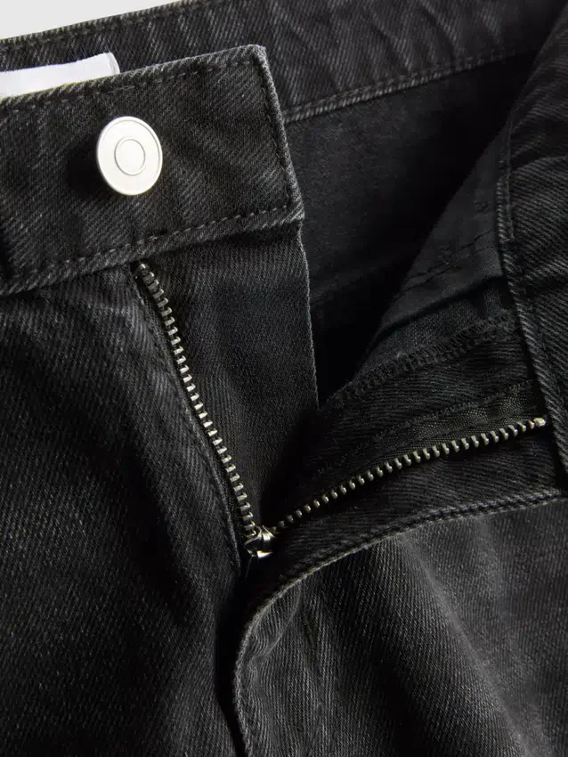 The Primark Scene | Șorturi din denim de bumbac cu ținte The Primark Scene | Șorturi din denim de bumbac cu ținte