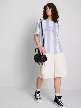 The Primark Scene | Tricou de fotbal cu dungi Olivia Rodrigo