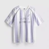 The Primark Scene | Tricou de fotbal cu dungi Olivia Rodrigo The Primark Scene | Tricou de fotbal cu dungi Olivia Rodrigo