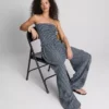 Top bandeau cu volane în carouri de la Paula Echevarría Top bandeau cu volane în carouri de la Paula Echevarría