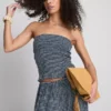 Top bandeau cu volane în carouri de la Paula Echevarría Top bandeau cu volane în carouri de la Paula Echevarría