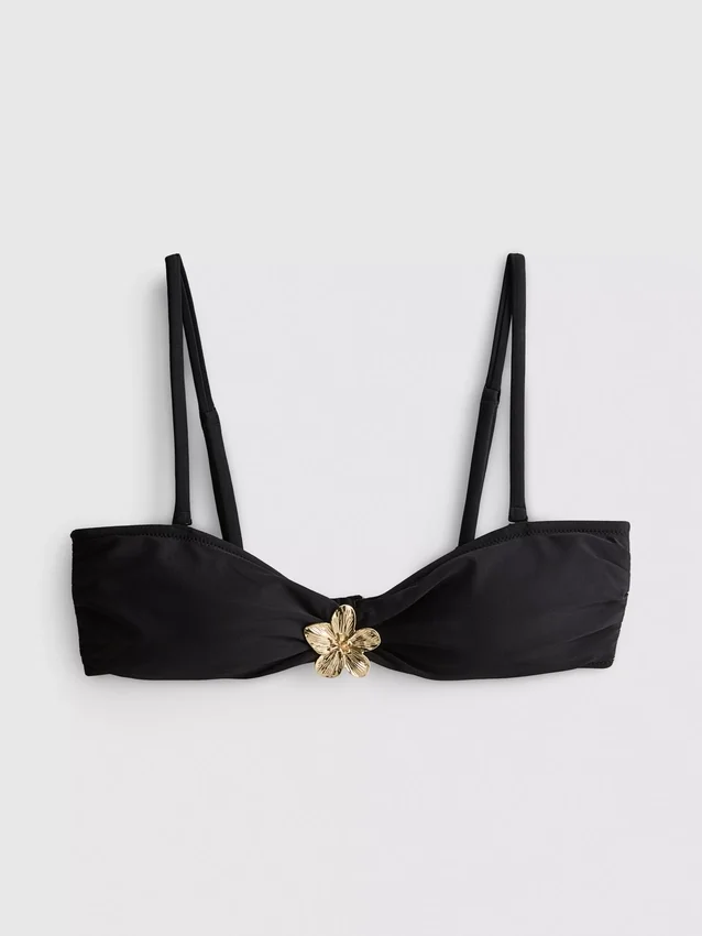 Top de bikini cu decolteu adânc și detalii florale Top de bikini cu decolteu adânc și detalii florale