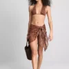 Top de bikini cu gât halter cu imprimeu leopard de la Paula Echevarría Top de bikini cu gât halter cu imprimeu leopard de la Paula Echevarría