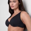 Top de bikini cu sârmă pentru bust mai voluminos Top de bikini cu sârmă pentru bust mai voluminos