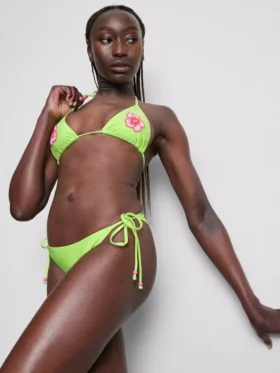 Top de bikini triunghiular cu flori din mărgele