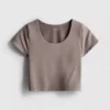 Top scurt cu guler rotund, extrem de moale Top scurt cu guler rotund, extrem de moale