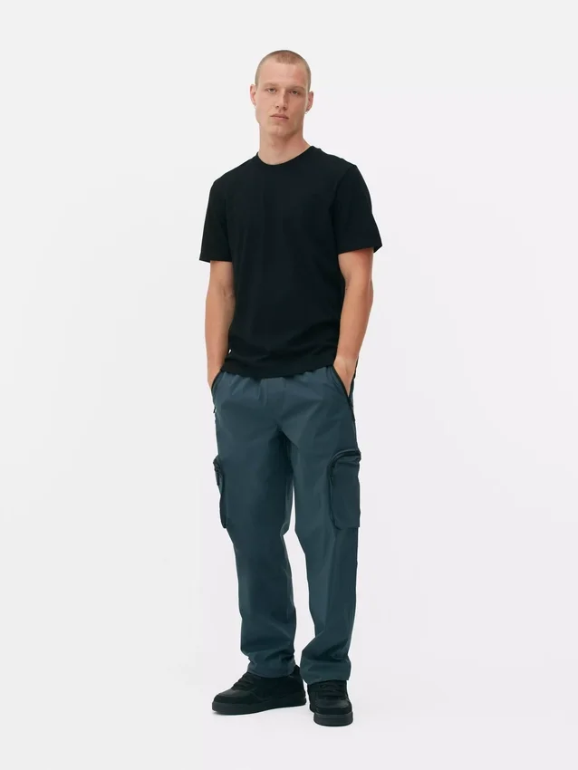 Tricou clasic cu guler rotund Tricou clasic cu guler rotund