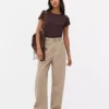 Tricou cu guler rotund, ca o a doua piele Tricou cu guler rotund, ca o a doua piele