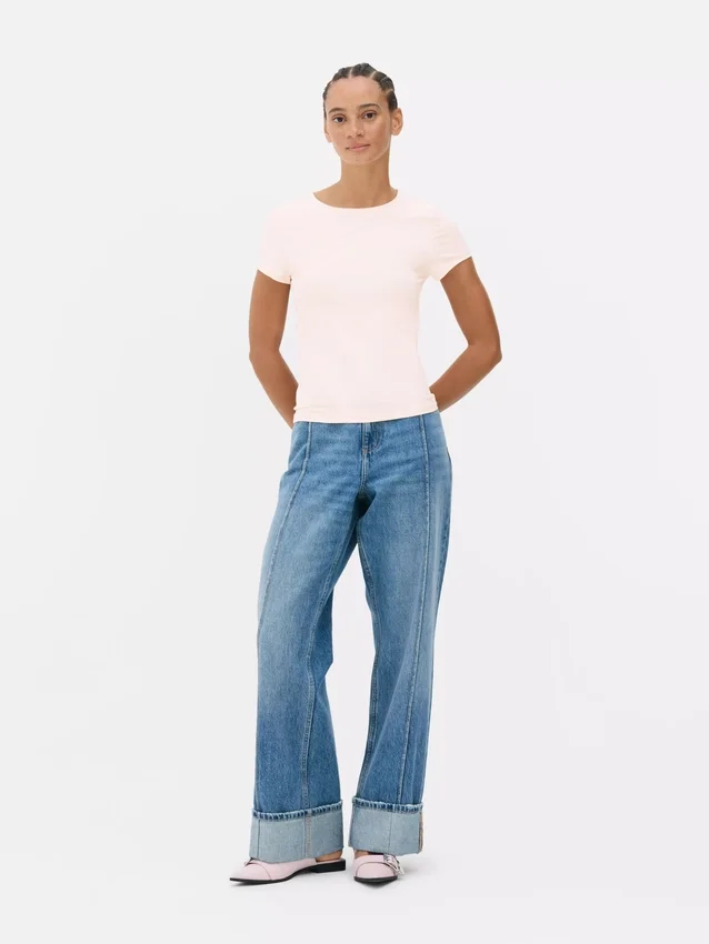 Tricou cu guler rotund, ca o a doua piele Tricou cu guler rotund, ca o a doua piele
