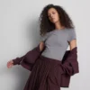 Tricou cu guler rotund, ca o a doua piele Tricou cu guler rotund, ca o a doua piele
