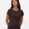 Tricou cu guler rotund, ca o a doua piele Tricou cu guler rotund, ca o a doua piele