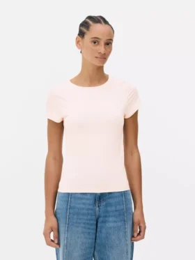 Tricou cu guler rotund, ca o a doua piele