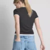 Tricou cu guler rotund, cu două straturi