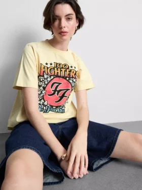 Tricou cu imprimeu grafic de pe albumul Foo Fighters