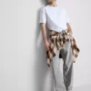 Tricou cu mâneci scurte, croială lejeră Tricou cu mâneci scurte, croială lejeră