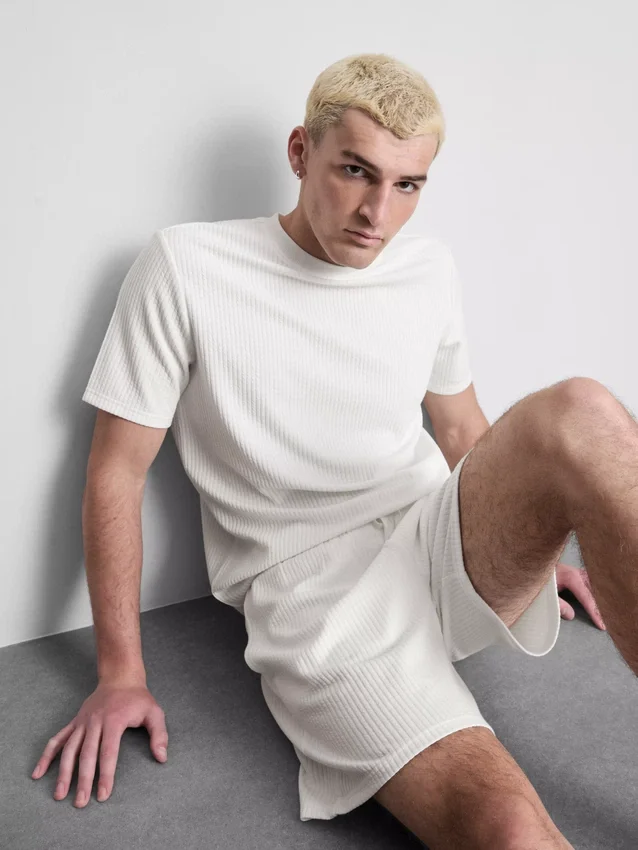 Tricou cu mâneci scurte texturat Tricou cu mâneci scurte texturat