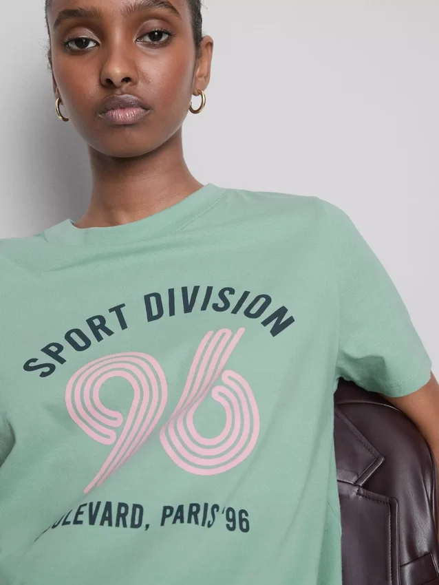 Tricou din bumbac cu mâneci scurte și imprimeu Tricou din bumbac cu mâneci scurte și imprimeu
