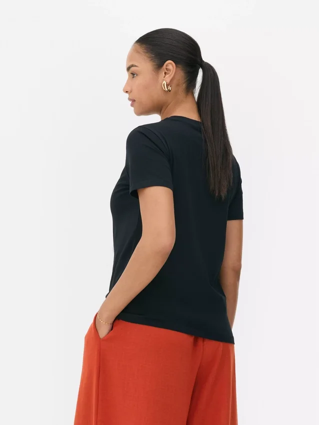 Tricou esențial cu mâneci scurte Tricou esențial cu mâneci scurte