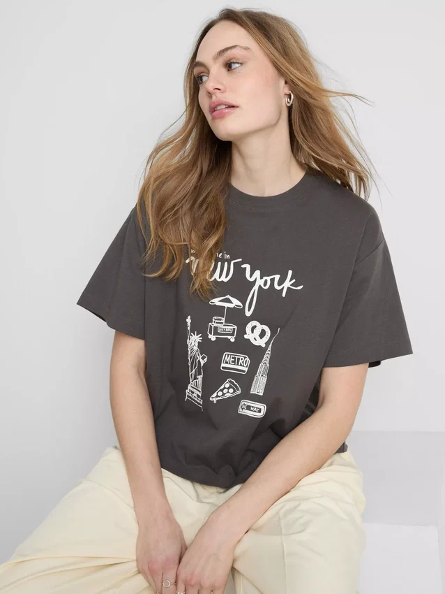 Tricou grafic din bumbac, cu croi drept Tricou grafic din bumbac, cu croi drept