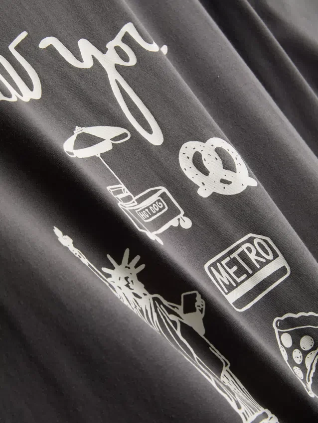 Tricou grafic din bumbac, cu croi drept Tricou grafic din bumbac, cu croi drept
