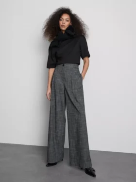 Tricou gros, strâns pe talie