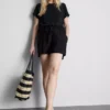 Tricou lejer cu guler rotund și aerisire Tricou lejer cu guler rotund și aerisire