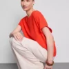 Tricou lejer cu guler rotund și aerisire Tricou lejer cu guler rotund și aerisire