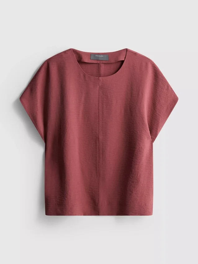 Tricou lejer cu guler rotund și aerisire Tricou lejer cu guler rotund și aerisire