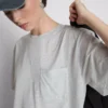 Tricou lung cu buzunar aplicat Tricou lung cu buzunar aplicat